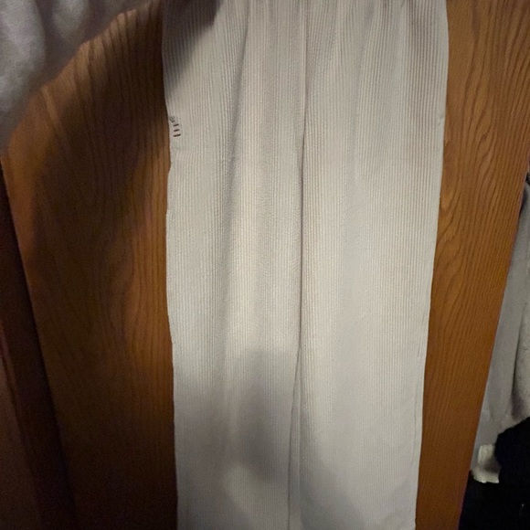 Unisex fit size small pants - Picture 1 of 4